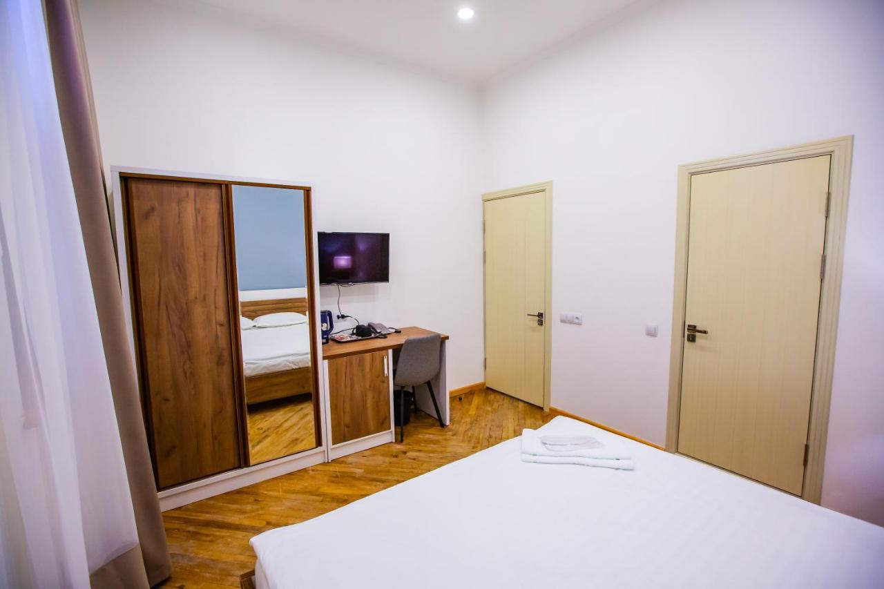 Art Eco Hotel Ташкент Экстерьер фото